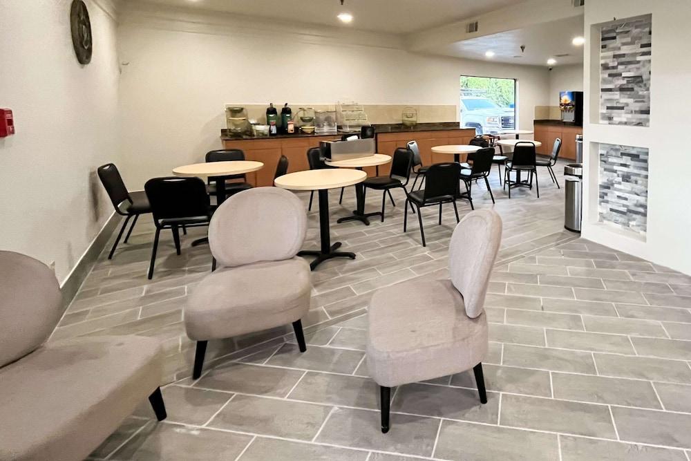 Quality Inn Tallahassee Near University Dış mekan fotoğraf