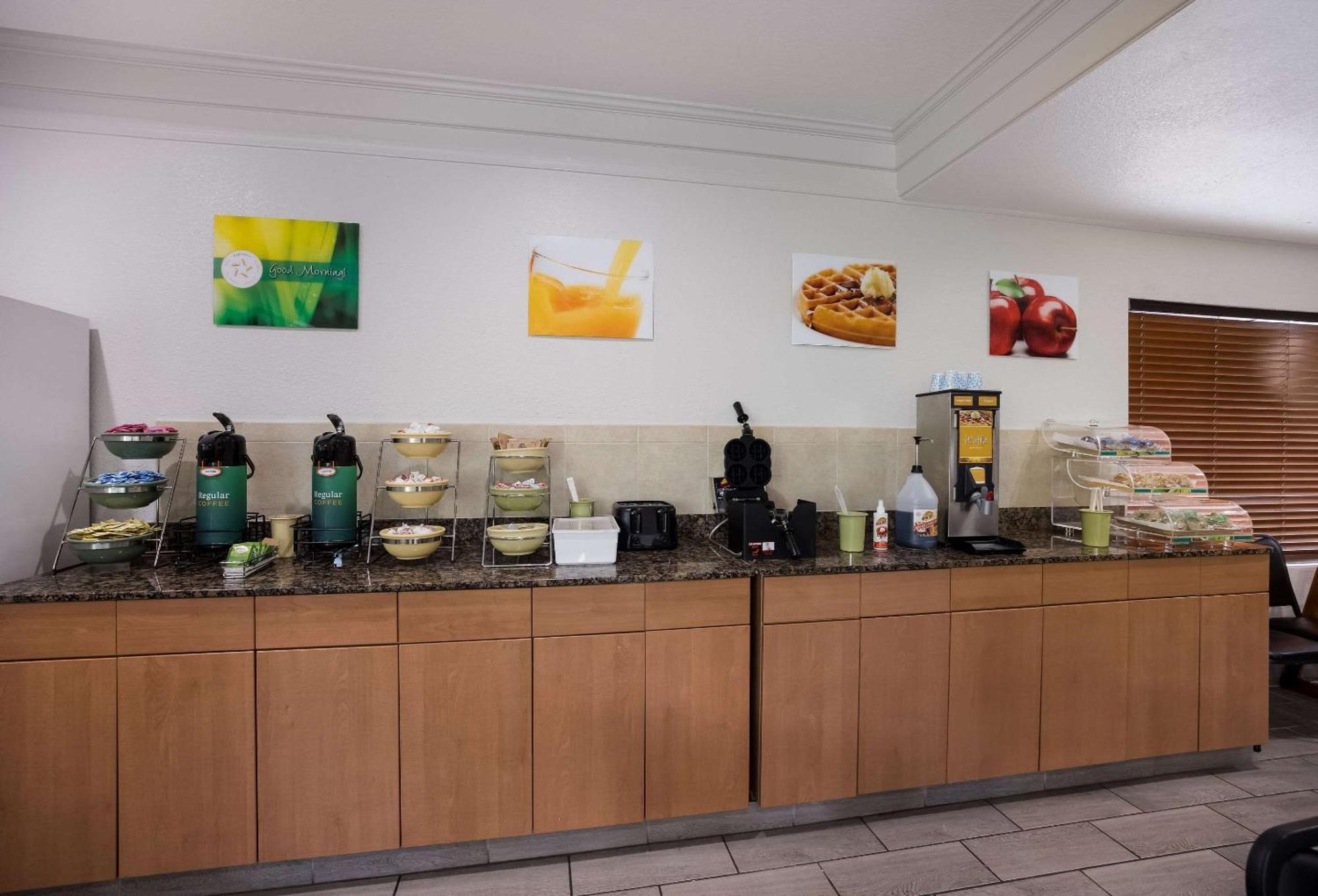 Quality Inn Tallahassee Near University Dış mekan fotoğraf