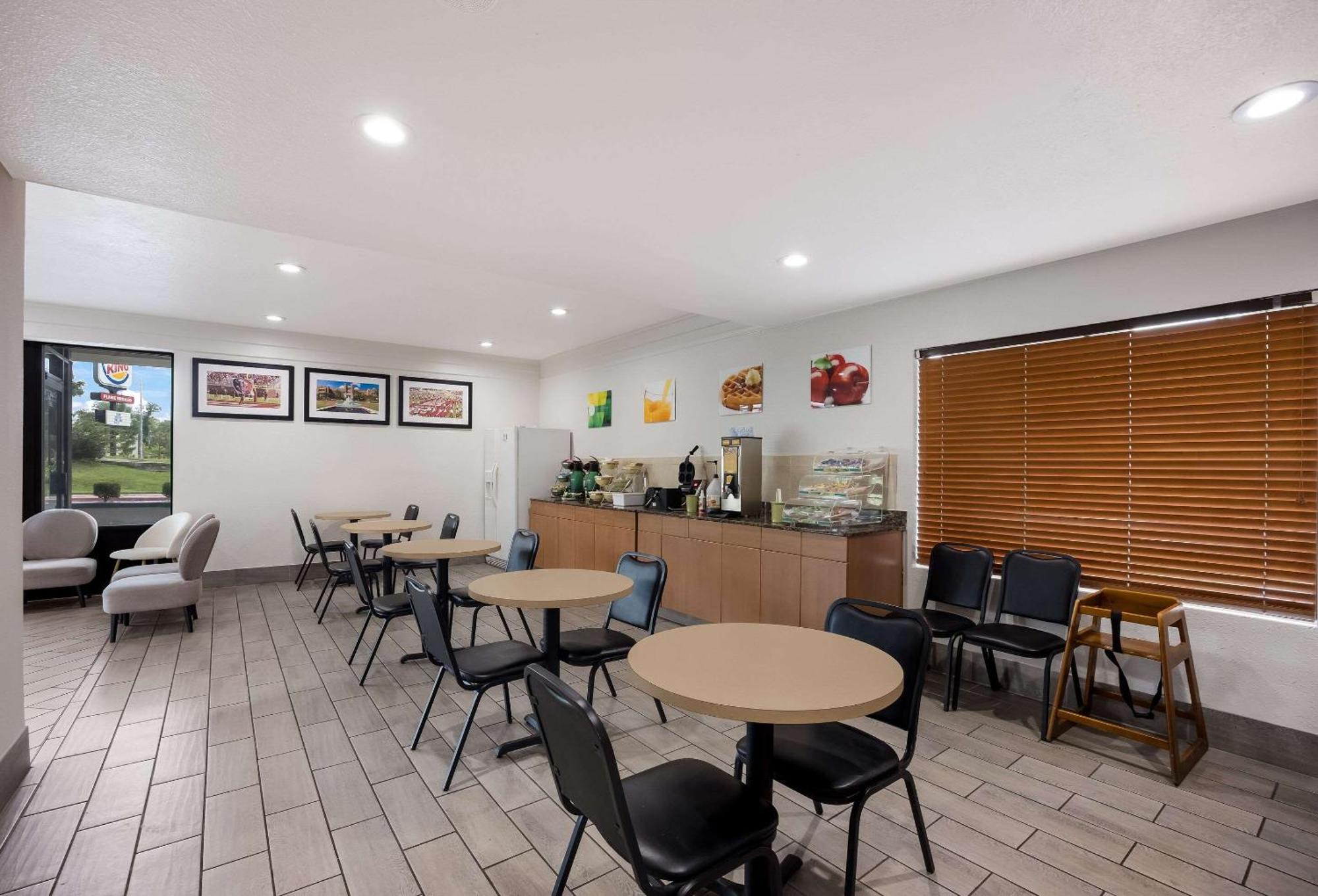 Quality Inn Tallahassee Near University Dış mekan fotoğraf